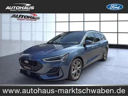 Chromablau (blau) Gebraucht 2023 Ford Focus ST-Line Kombi | 25.990 € (Fairer Preis)