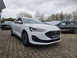 Frozen white Neu 2025 Ford Focus Titanium Kombi | 29.290 € (Fairer Preis)