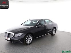 Schwarz (metallic) Gebraucht 2018 Mercedes E220 Limousine | 29.880 € (Guter Preis)