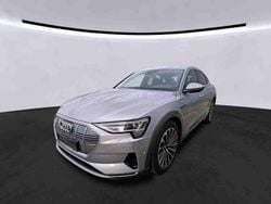 Silber Gebraucht 2022 Audi e-tron Sportback Advanced SUV | 26.990 € (Guter Preis)