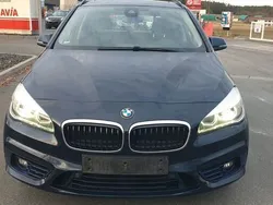 Blau Gebraucht 2016 BMW 218 Active Tourer Sport Line Van / Kleinbus | 7.999 € (Fairer Preis)