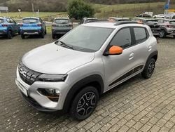 Lightninggrau (metallic) Gebraucht 2022 Dacia Spring Extreme Kleinwagen | 13.580 € (Fairer Preis)