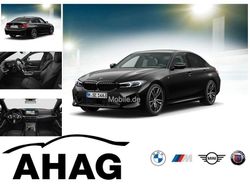 Schwarz Gebraucht 2024 BMW 330 Performance Limousine | 44.940 € (Fairer Preis)