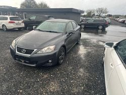 Grau Gebraucht 2011 Lexus IS250 Limousine | 8.900 € (Fairer Preis)