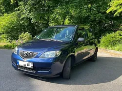 Blau Gebraucht 2004 Mazda 2 Kleinwagen | 1.000 € (Fairer Preis)