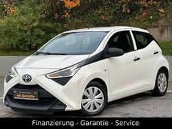 Weiß Gebraucht 2019 Toyota Aygo Kleinwagen | 8.490 € (Guter Preis)