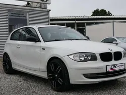 Weiß Gebraucht 2009 BMW 118 Sport Line Kleinwagen | 3.790 € (Fairer Preis)