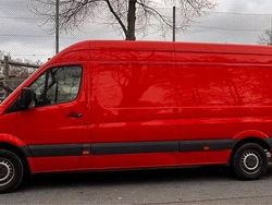 Rot Gebraucht 2015 VW Crafter Van | 8.800 €