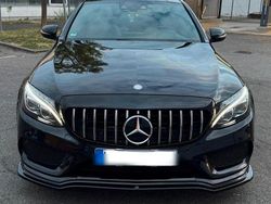 Schwarz Gebraucht 2015 Mercedes C63 AMG AMG Limousine | 16.900 €