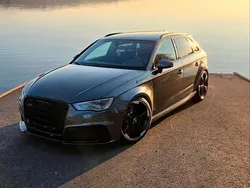 Grau Gebraucht 2016 Audi RS3 Sport Kleinwagen | 35.600 € (Fairer Preis)