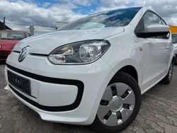 Weiß Gebraucht 2015 VW up! Kleinwagen | 2.990 € (Guter Preis)