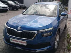 Race blau metallic Gebraucht 2024 Skoda Kamiq Ambition SUV | 24.790 € (Etwas zu teuer)