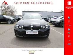 Schwarz Gebraucht 2019 BMW 318 Sport Line Limousine | 27.999 € (Teuer)