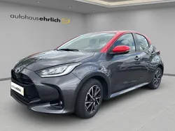 Grau Gebraucht 2021 Toyota Yaris Hybrid SUV | 19.380 € (Superpreis)