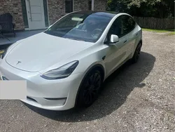 Weiß Gebraucht 2022 Tesla Model Y Performance SUV | 38.999 € (Fairer Preis)