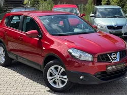 Rot Gebraucht 2010 Nissan Qashqai SUV | 8.900 € (Etwas zu teuer)