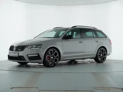 Steelgrau Gebraucht 2018 Skoda Octavia RS Kombi | 20.889 € (Fairer Preis)