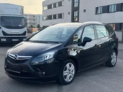 Schwarz Gebraucht 2012 Opel Zafira Tourer Edition Van / Kleinbus | 4.590 € (Guter Preis)