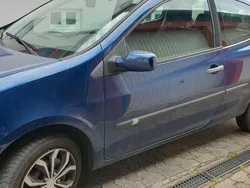Schwarz Gebraucht 2006 Renault Clio II Authentique Limousine | 990 € (Guter Preis)
