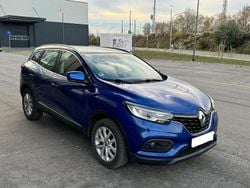 Blau Gebraucht 2019 Renault Kadjar LIMITED Deluxe SUV | 8.990 € (Guter Preis)