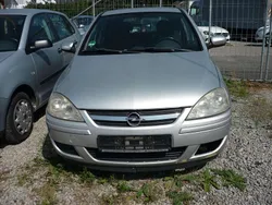 Silber Gebraucht 2005 Opel Corsa Limousine | 699 € (Guter Preis)