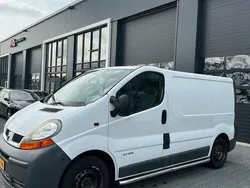 Weiß Gebraucht 2006 Renault Trafic Van | 2.450 € (Guter Preis)
