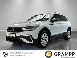 Weiß Gebraucht 2024 VW Tiguan Allspace Life SUV | 32.490 € (Superpreis)