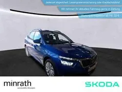 Blau Gebraucht 2021 Skoda Kamiq Drive SUV | 18.480 € (Fairer Preis)