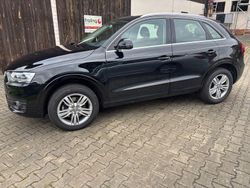 Brillantschwarz Gebraucht 2014 Audi Q3 SUV | 14.500 € (Guter Preis)