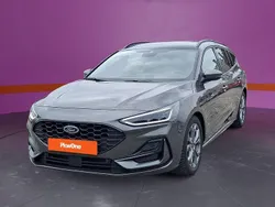 Grau Gebraucht 2024 Ford Focus ST-Line X Kombi | 23.460 € (Guter Preis)
