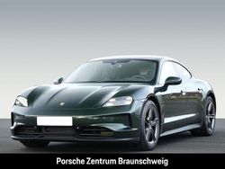 Oakgrünmetallic neo Gebraucht 2024 Porsche Taycan 4S Limousine | 112.930 €