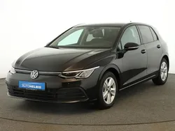 Deep black perleffekt Gebraucht 2020 VW Golf Life SUV | 19.880 € (Fairer Preis)