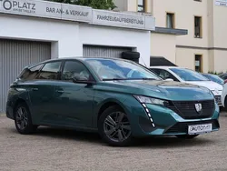 Blau Gebraucht 2022 Peugeot 308 Active Kombi | 16.950 € (Etwas zu teuer)