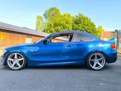 Blau Gebraucht 2011 BMW 123 Performance Kleinwagen | 11.500 €