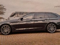 Schwarz Gebraucht 2019 BMW 530 Sport Line Kombi | 29.999 € (Fairer Preis)