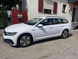 Weiß Gebraucht 2021 VW Passat GTE Kombi | 14.490 € (Guter Preis)
