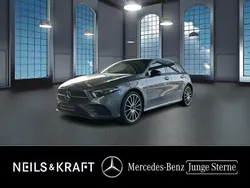 Grau Gebraucht 2021 Mercedes A250 AMG Limousine | 29.880 € (Etwas zu teuer)