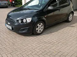 Schwarz Gebraucht 2013 Chevrolet Aveo Kleinwagen | 2.500 €