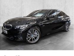 Schwarz Gebraucht 2021 BMW 318 Sport Line Limousine | 27.490 € (Fairer Preis)