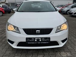 Weiß Gebraucht 2014 Seat Leon Reference Limousine | 6.290 € (Etwas zu teuer)