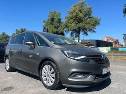 Grau Gebraucht 2017 Opel Zafira Business Van / Kleinbus | 10.750 € (Fairer Preis)