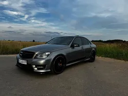 Grau Gebraucht 2012 Mercedes C350 AMG line Limousine | 26.900 €