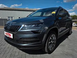 Quarzgrau metallic Gebraucht 2021 Skoda Karoq Clever SUV | 25.999 € (Fairer Preis)