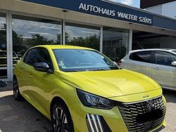 Gelb Gebraucht 2025 Peugeot e-208 Allure Kleinwagen | 37.000 €