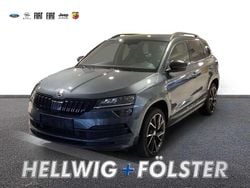 Quarzgrau metallic Gebraucht 2021 Skoda Karoq SportLine SUV | 25.490 € (Guter Preis)