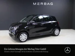 Karosserie in black Gebraucht 2019 Smart ForFour Limousine | 11.700 € (Teuer)