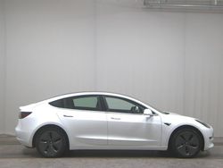 Weiss Gebraucht 2020 Tesla Model 3 Long Range AWD Limousine | 21.480 € (Guter Preis)