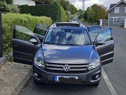 Grau Gebraucht 2015 VW Tiguan Style SUV | 14.999 € (Guter Preis)
