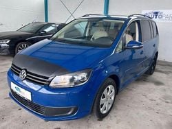 Blau Gebraucht 2011 VW Touran Comfortline Van / Kleinbus | 3.980 € (Guter Preis)