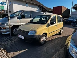 Gelb Gebraucht 2010 Fiat Panda Active Kleinwagen | 1.600 € (Fairer Preis)